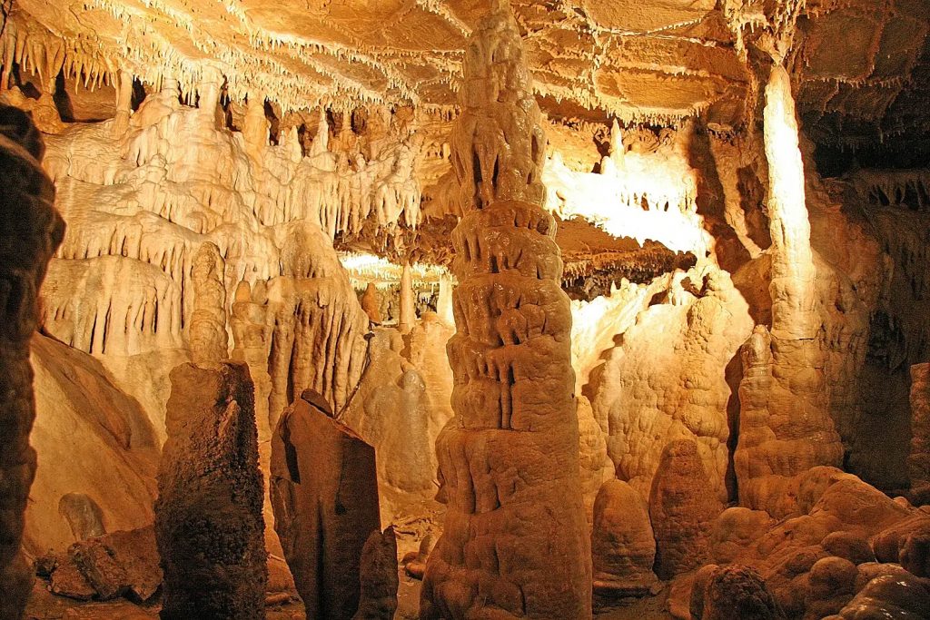 The Caverns of Sonora